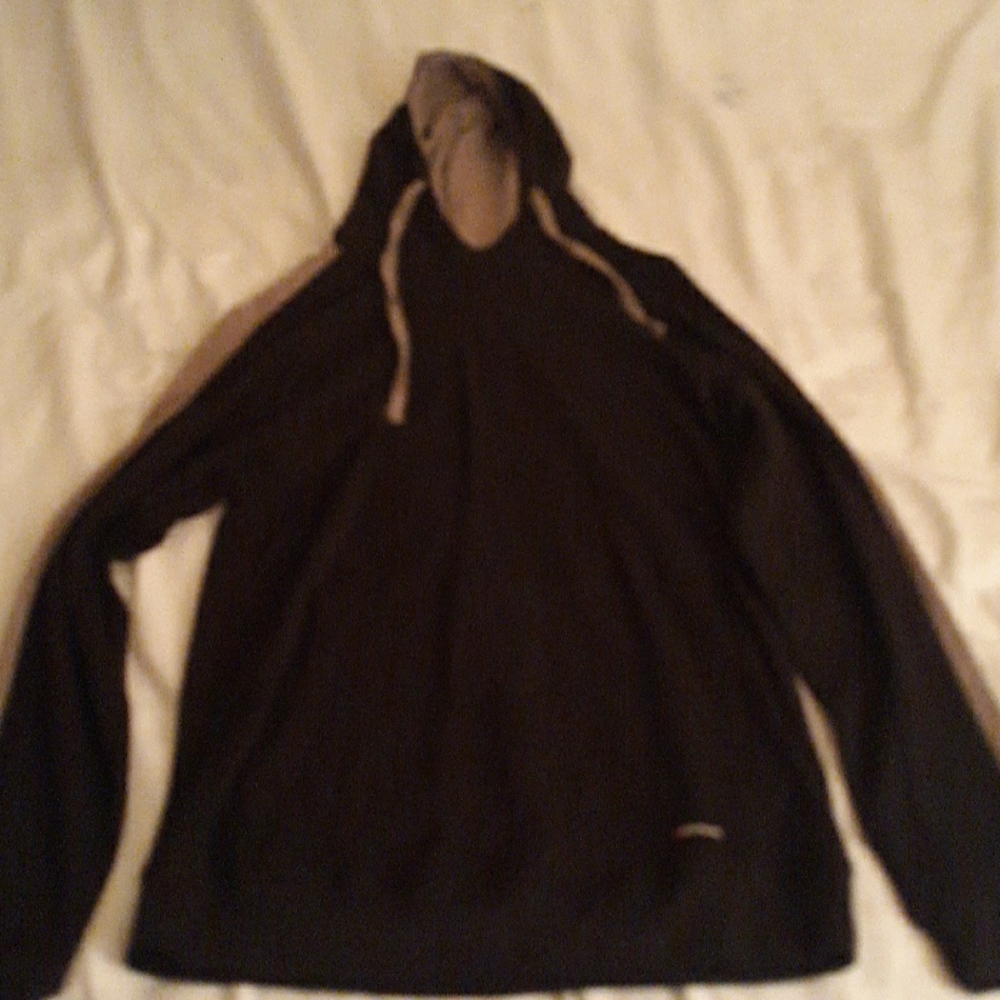 NWOT Hooded shirt